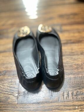 Tory Burch Black Leather Logo Ballet Flats with Gold Emblem